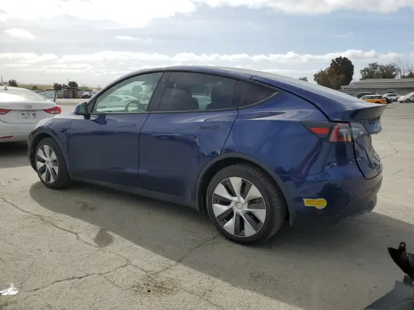 5YJYGDEEXMF192447 2021 TESLA MODEL Y - Image 2