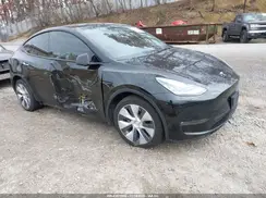 5YJYGDEEXMF194389 2021 TESLA MODEL Y