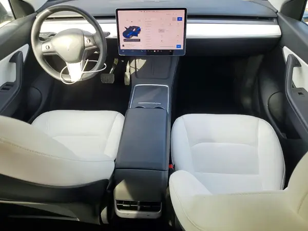 5YJYGDEEXMF198572 2021 TESLA MODEL Y - Image 8