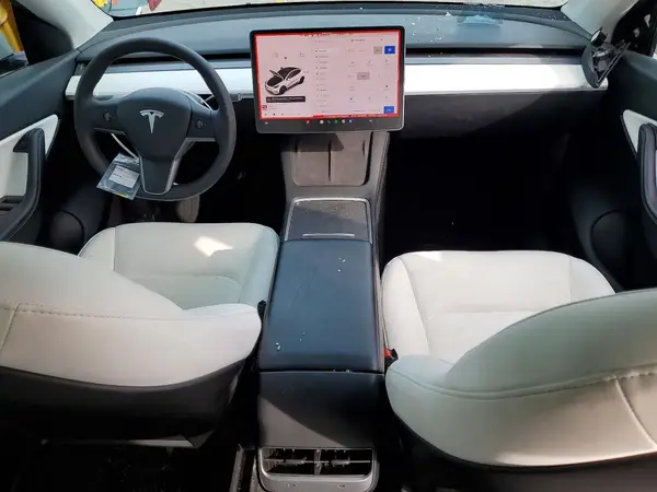 5YJYGDEEXMF198698 2021 TESLA MODEL Y - Image 8