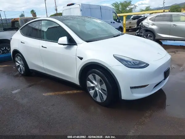5YJYGDEEXMF198779 2021 TESLA MODEL Y - Image 1