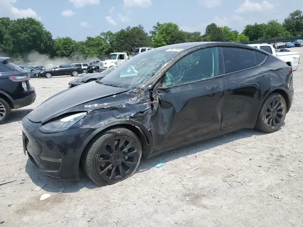 5YJYGDEEXMF199852 2021 TESLA MODEL Y - Image 1
