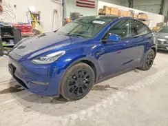 5YJYGDEEXMF200109 2021 TESLA MODEL Y