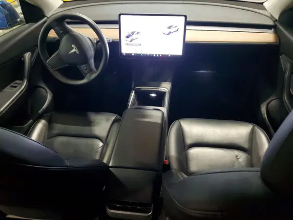 5YJYGDEEXMF200109 2021 TESLA MODEL Y - Image 8