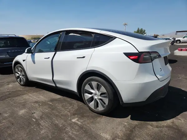 5YJYGDEEXMF203558 2021 TESLA MODEL Y - Image 2