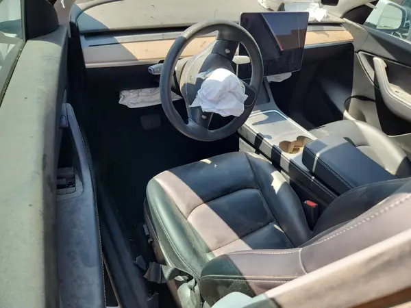 5YJYGDEEXMF203558 2021 TESLA MODEL Y - Image 8