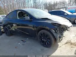 5YJYGDEEXMF208923 2021 TESLA MODEL Y
