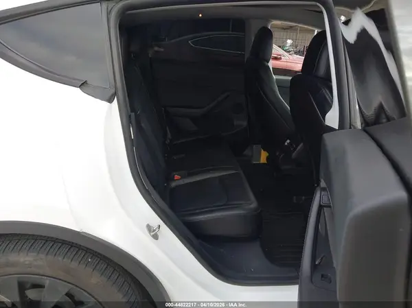 5YJYGDEEXMF209330 2021 TESLA MODEL Y - Image 8