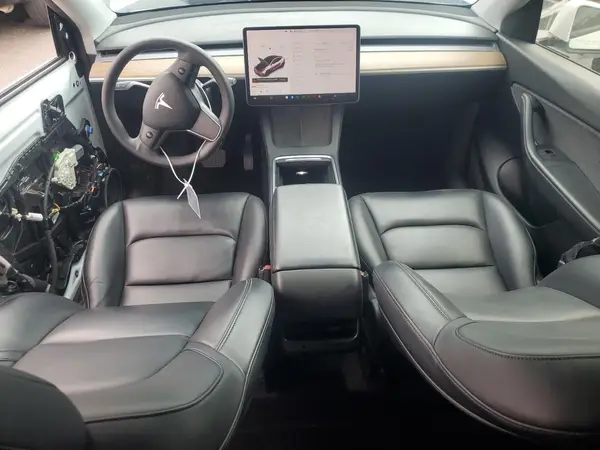 5YJYGDEEXMF217699 2021 TESLA MODEL Y - Image 8