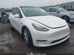 5YJYGDEEXMF228914 2021 TESLA MODEL Y