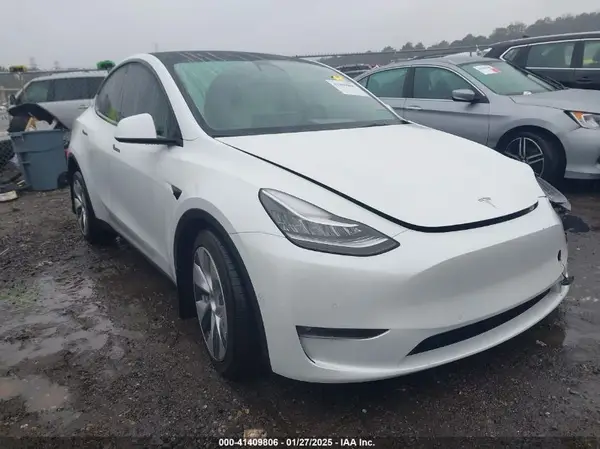 5YJYGDEEXMF228914 2021 TESLA MODEL Y - Image 1