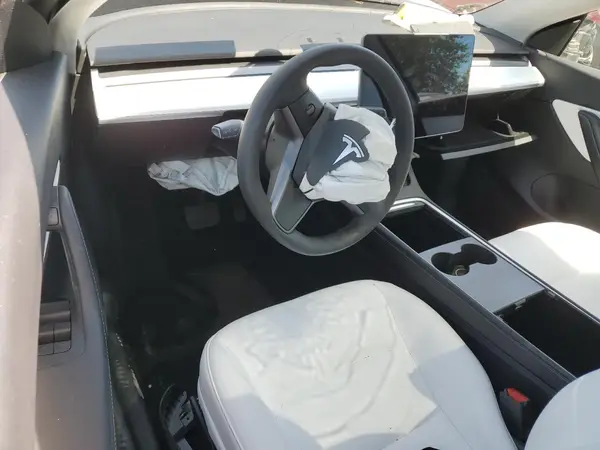 5YJYGDEEXMF240383 2021 TESLA MODEL Y - Image 8