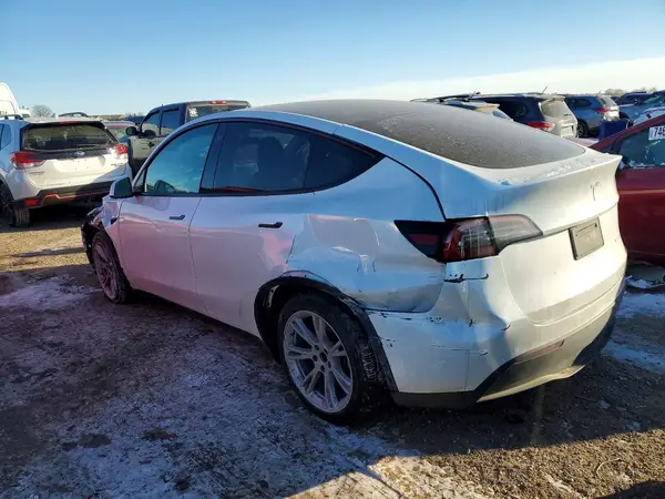 5YJYGDEEXMF244465 2021 TESLA MODEL Y - Image 2