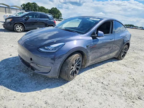 5YJYGDEEXMF244529 2021 TESLA MODEL Y - Image 1