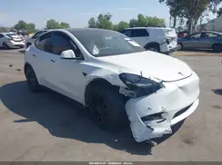 5YJYGDEEXMF257927 2021 TESLA MODEL Y