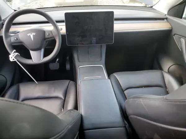 5YJYGDEEXMF260603 2021 TESLA MODEL Y - Image 8