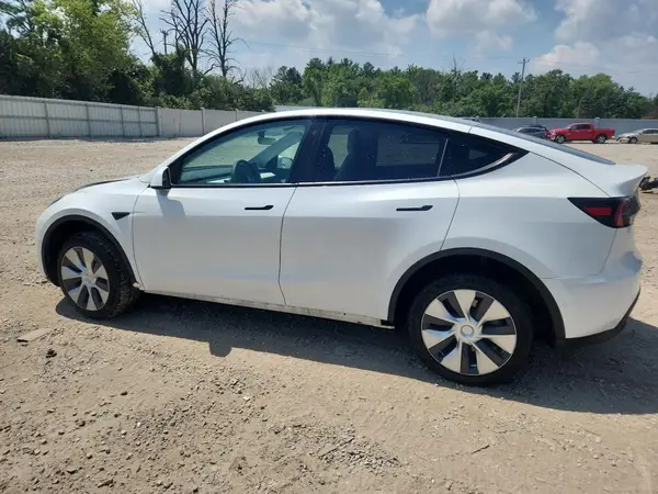 5YJYGDEEXMF263632 2021 TESLA MODEL Y - Image 2