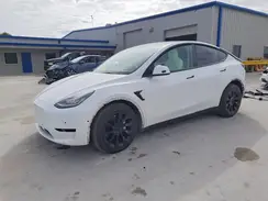 5YJYGDEEXMF266501 2021 TESLA MODEL Y