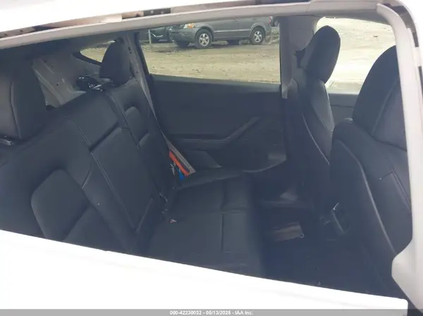 5YJYGDEEXMF267616 2021 TESLA MODEL Y - Image 8