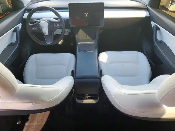 5YJYGDEEXMF269821 2021 TESLA MODEL Y - Image 8