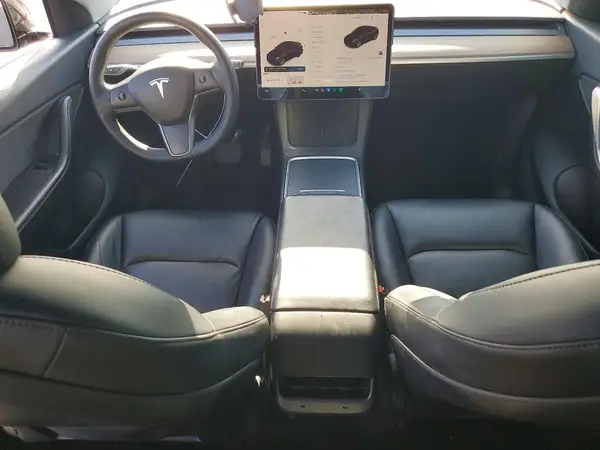 5YJYGDEEXMF272637 2021 TESLA MODEL Y - Image 8