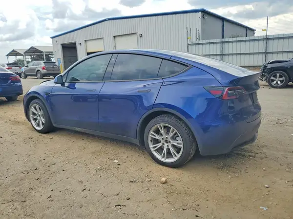 5YJYGDEEXMF274842 2021 TESLA MODEL Y - Image 2