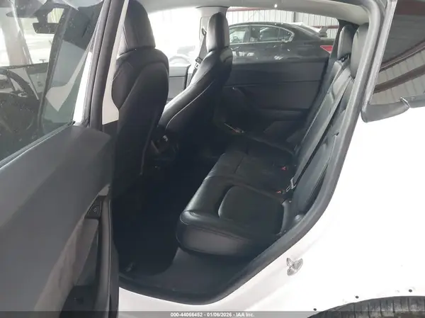 5YJYGDEEXMF276218 2021 TESLA MODEL Y - Image 8