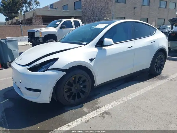 5YJYGDEEXMF280480 2021 TESLA MODEL Y - Image 2