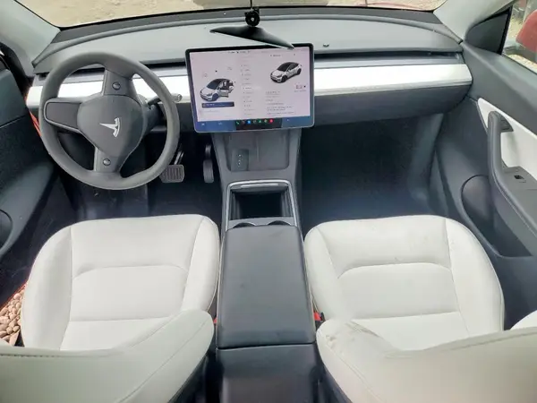 5YJYGDEEXMF285548 2021 TESLA MODEL Y - Image 8
