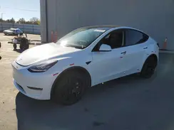 5YJYGDEEXMF297425 2021 TESLA MODEL Y