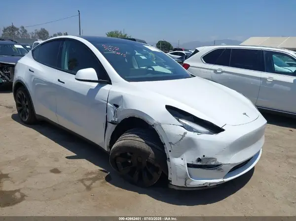 5YJYGDEEXMF298770 2021 TESLA MODEL Y - Image 1