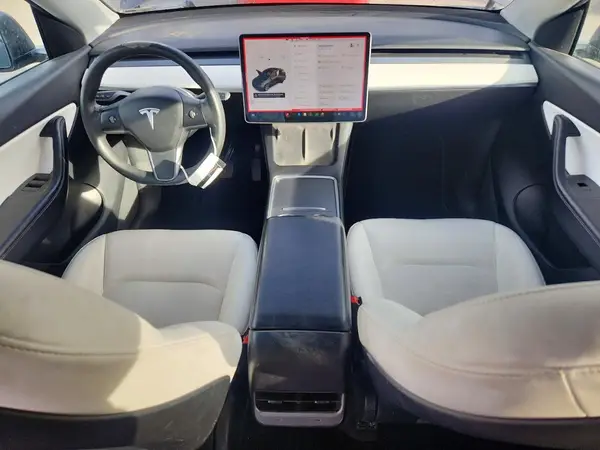 5YJYGDEEXMF300114 2021 TESLA MODEL Y - Image 8