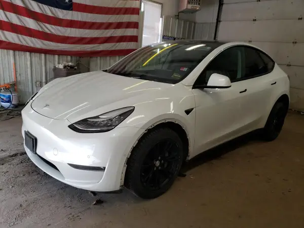 5YJYGDEEXMF302400 2021 TESLA MODEL Y - Image 1