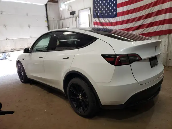 5YJYGDEEXMF302400 2021 TESLA MODEL Y - Image 2