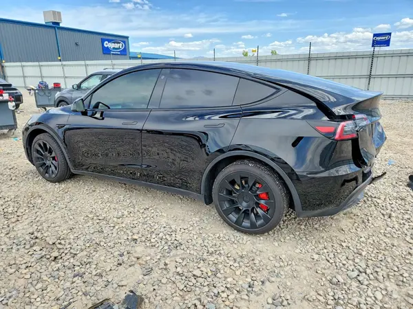 5YJYGDEEXMF302980 2021 TESLA MODEL Y - Image 2