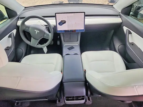 5YJYGDEEXMF302980 2021 TESLA MODEL Y - Image 8