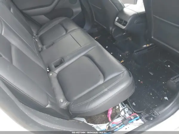 5YJYGDEEXMF306236 2021 TESLA MODEL Y - Image 8