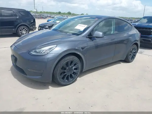 5YJYGDEF0LF004803 2020 TESLA MODEL Y - Image 2