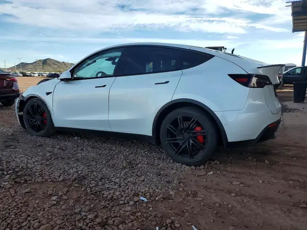 5YJYGDEF0LF012285 2020 TESLA MODEL Y - Image 2