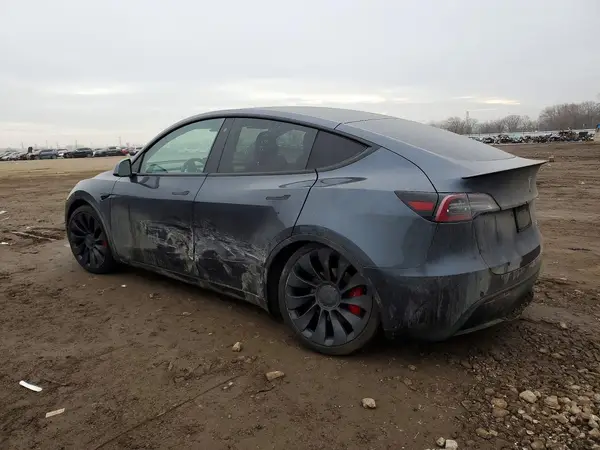 5YJYGDEF0LF027949 2020 TESLA MODEL Y - Image 2