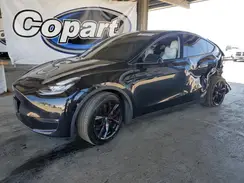 5YJYGDEF0MF089143 2021 TESLA MODEL Y