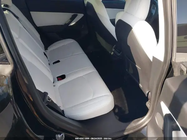 5YJYGDEF0MF137224 2021 TESLA MODEL Y - Image 8