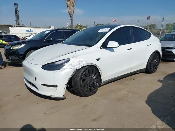 5YJYGDEF0MF146442 2021 TESLA MODEL Y - Image 2