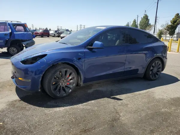 5YJYGDEF0MF157795 2021 TESLA MODEL Y - Image 1