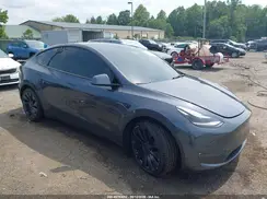 5YJYGDEF0MF197052 2021 TESLA MODEL Y
