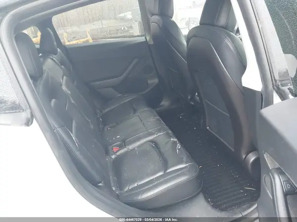 5YJYGDEF0MF209832 2021 TESLA MODEL Y - Image 8
