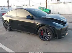5YJYGDEF0MF215839 2021 TESLA MODEL Y