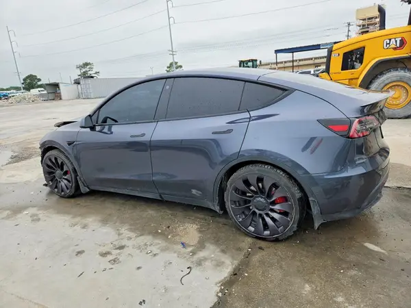 5YJYGDEF0MF251336 2021 TESLA MODEL Y - Image 2