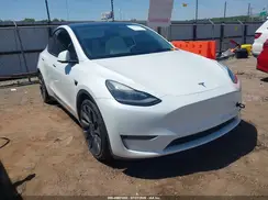 5YJYGDEF0MF252292 2021 TESLA MODEL Y