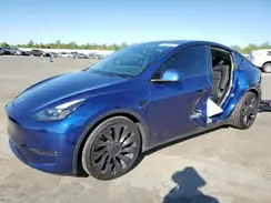 5YJYGDEF0MF262336 2021 TESLA MODEL Y